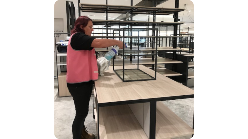 showroom commercial cleaning in maitland